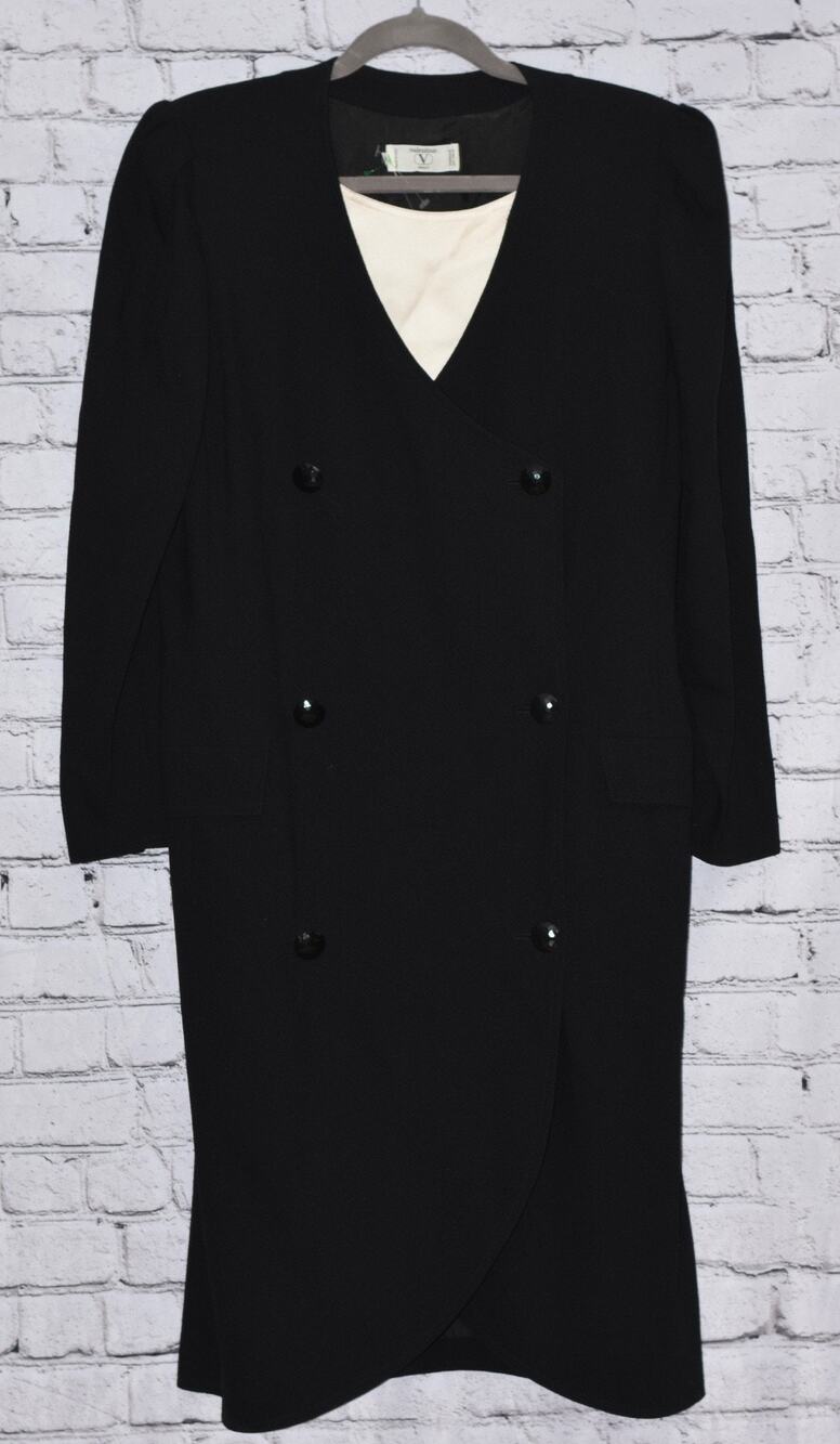 Valentino Miss V Black Long Sleeve Wool Crepe Business Cocktail Dress Size 44/10